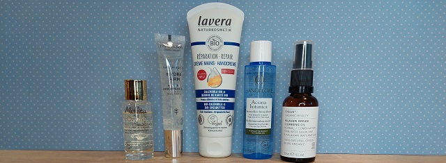 Faire un unboxing – La Box Mademoiselle Bio – Novembre&nbsp;2023